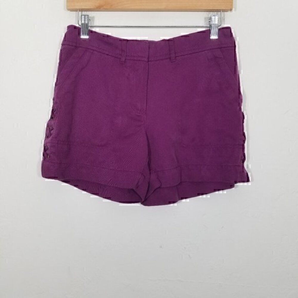 White House Black Market The 5" Short Lyocell Size 2